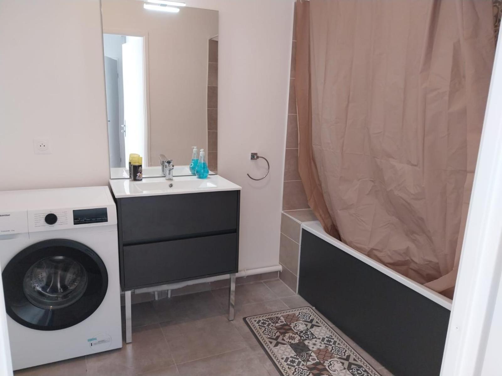 Thecalc Homes 2Bedroom+1Kitchen サルトルーヴィル エクステリア 写真